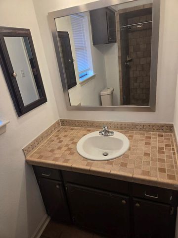 5510 NW Circlegate Drive NW, Spring, TX 77373