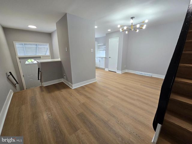 1327 KINGS PL, Philadelphia, PA 19122
