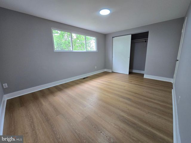 1327 KINGS PL, Philadelphia, PA 19122