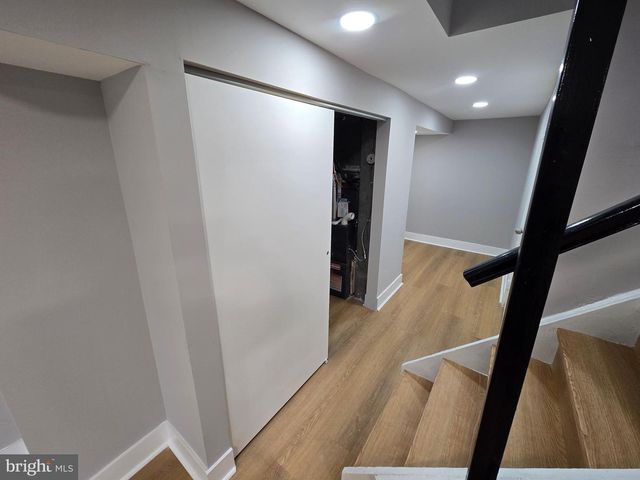 1327 KINGS PL, Philadelphia, PA 19122