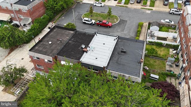 1327 KINGS PL, Philadelphia, PA 19122