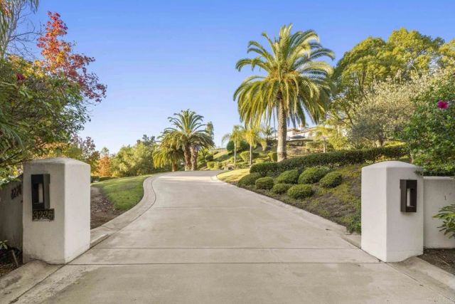 3226 Violet, Encinitas, CA 92024