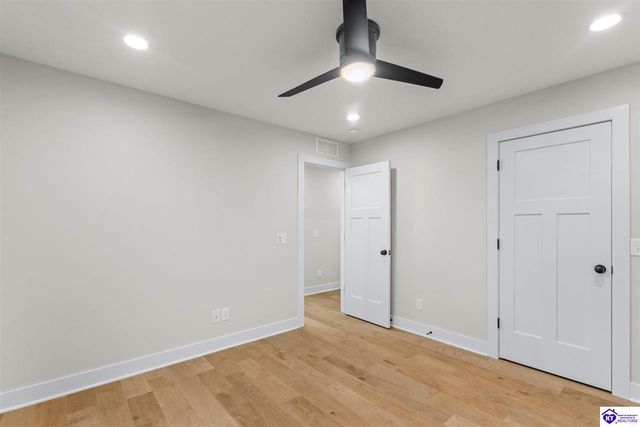 116 Brookhaven Drive, Vine Grove, KY 40175