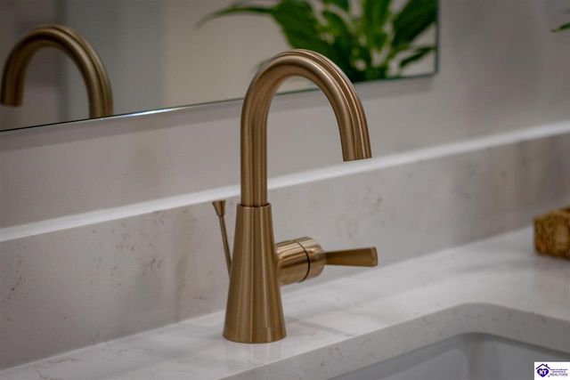 116 Brookhaven Drive, Vine Grove, KY 40175