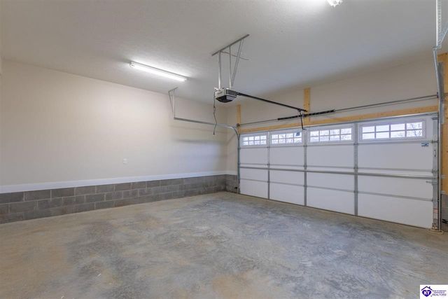 116 Brookhaven Drive, Vine Grove, KY 40175