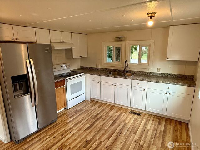 1623 Cooper Street S, Westport, WA 98595