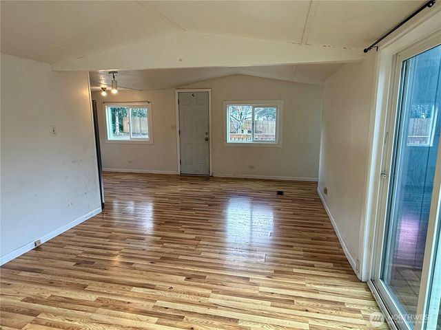 1623 Cooper Street S, Westport, WA 98595