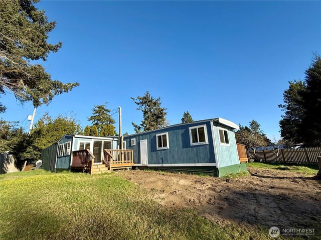 1623 Cooper Street S, Westport, WA 98595