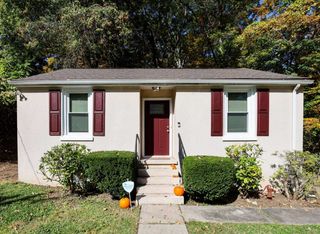 94 Wooster Avenue, Waterbury, CT 06708