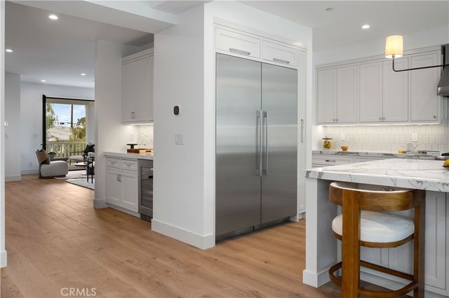 1212 Magnolia Avenue, Manhattan Beach, CA 90266