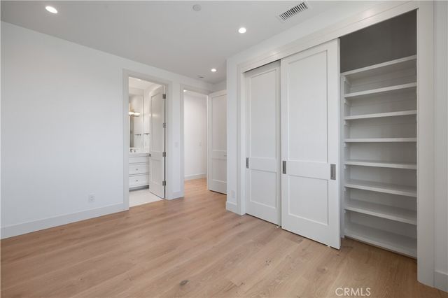 1212 Magnolia Avenue, Manhattan Beach, CA 90266