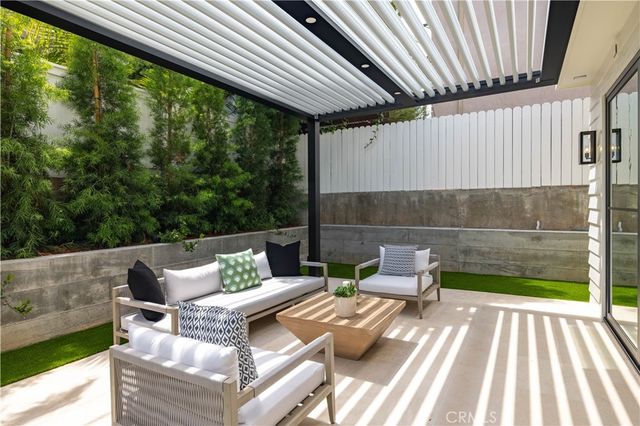 1212 Magnolia Avenue, Manhattan Beach, CA 90266