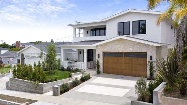 1212 Magnolia Avenue, Manhattan Beach, CA 90266