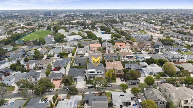 1212 Magnolia Avenue, Manhattan Beach, CA 90266