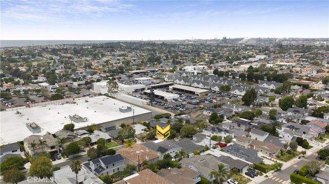 1212 Magnolia Avenue, Manhattan Beach, CA 90266
