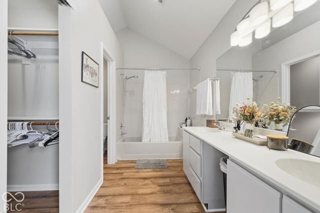 7867 Beanblossom Circle, Indianapolis, IN 46256