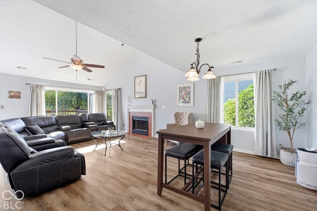 7867 Beanblossom Circle, Indianapolis, IN 46256