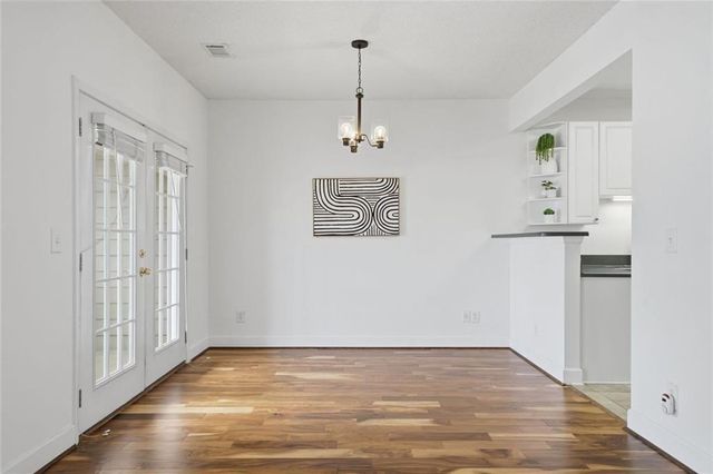 2111 Woodland Lane, Alpharetta, GA 30009