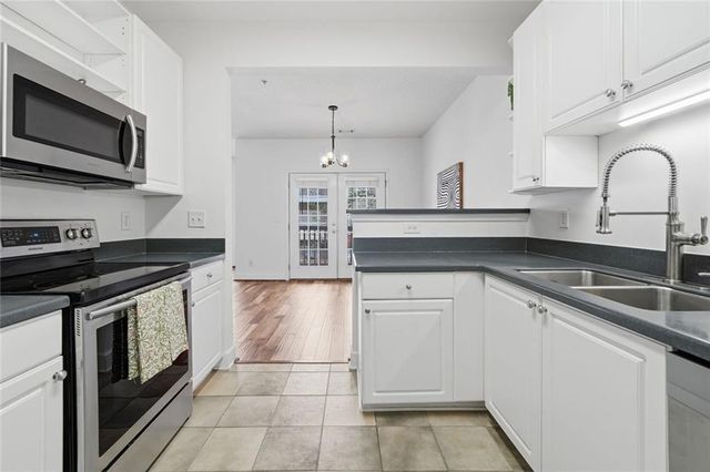 2111 Woodland Lane, Alpharetta, GA 30009