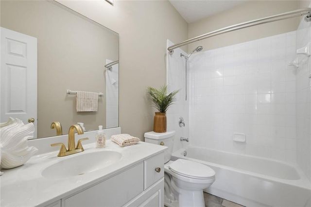 2111 Woodland Lane, Alpharetta, GA 30009