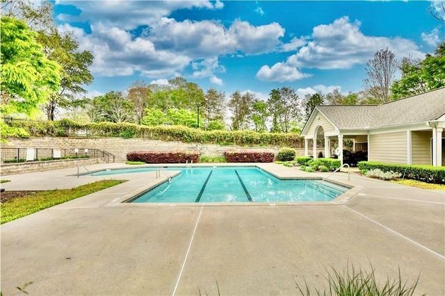 2111 Woodland Lane, Alpharetta, GA 30009