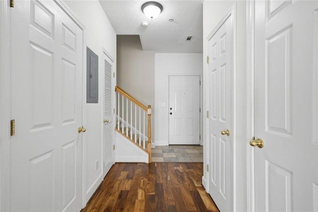 2111 Woodland Lane, Alpharetta, GA 30009