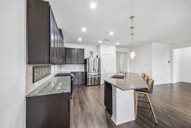 944 Adair Drive, Aubrey, TX 76227