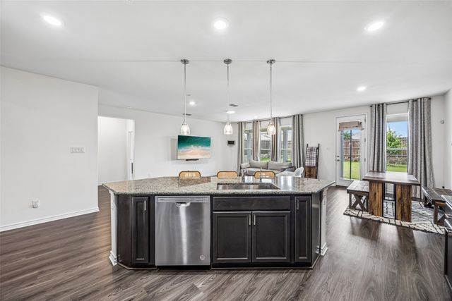944 Adair Drive, Aubrey, TX 76227