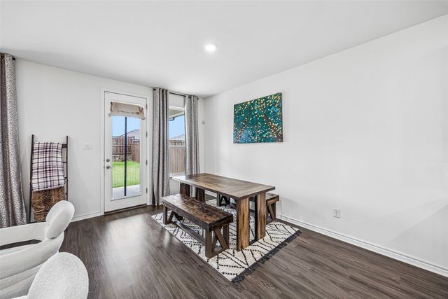 944 Adair Drive, Aubrey, TX 76227
