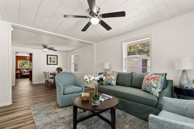 409 South Third Street, Benton, AR 72015