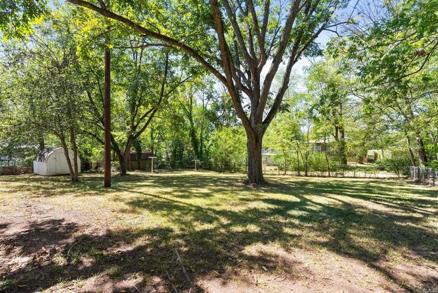 409 South Third Street, Benton, AR 72015