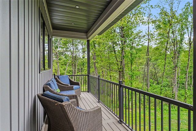 111 Church Lane, Chippewa Twp, PA 15010