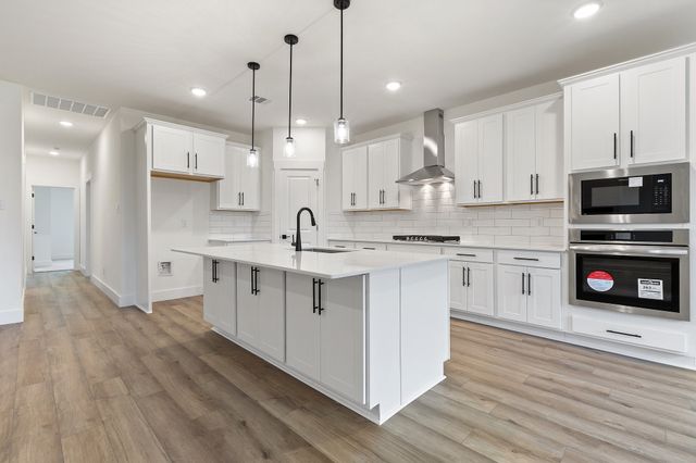 217 Saddletree Drive, Nevada, TX 75173