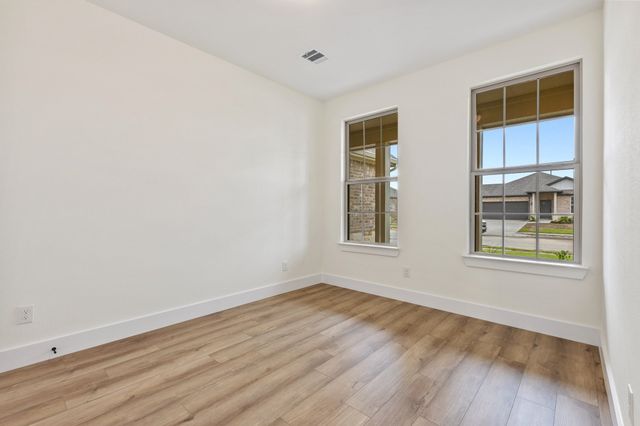 217 Saddletree Drive, Nevada, TX 75173