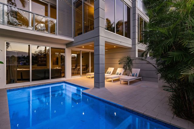 130 Macfarlane Drive, Delray Beach, FL 33483