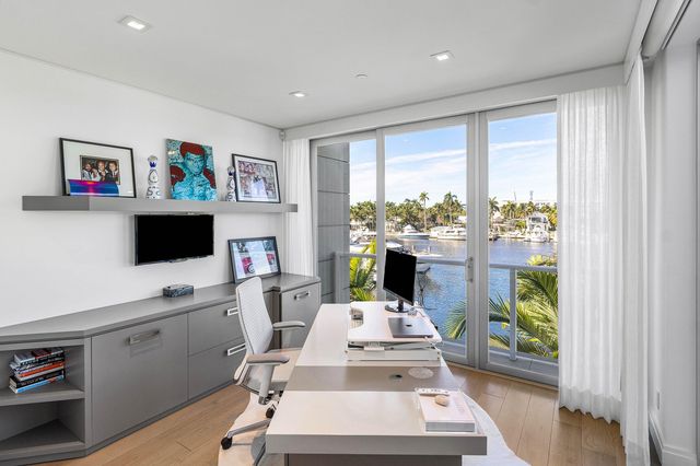 130 Macfarlane Drive, Delray Beach, FL 33483