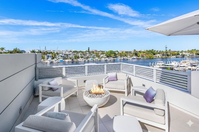 130 Macfarlane Drive, Delray Beach, FL 33483