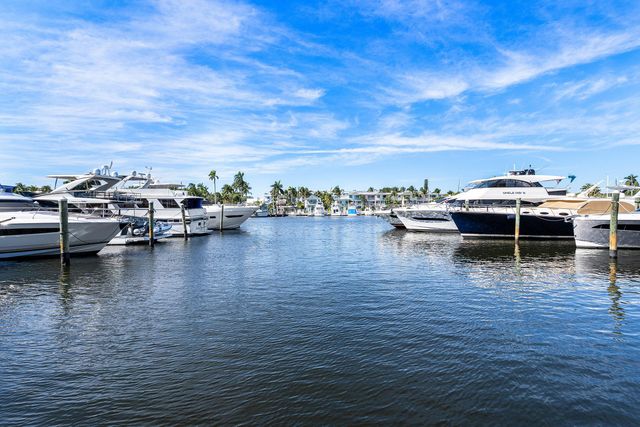 130 Macfarlane Drive, Delray Beach, FL 33483