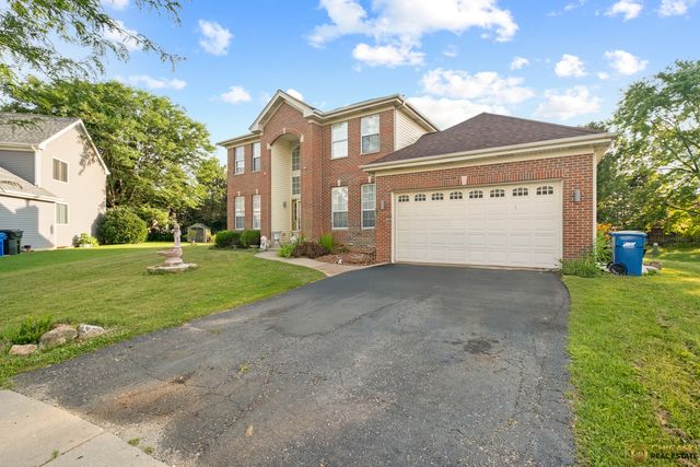 2705 Westwood Circle, Carpentersville, IL 60110