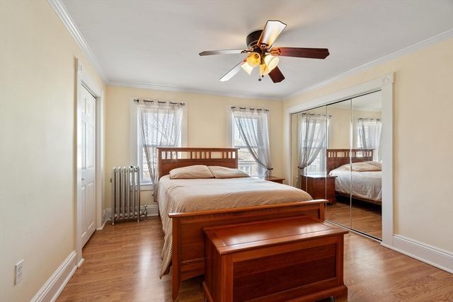 104 Woodward Ave, Lowell, MA 01854