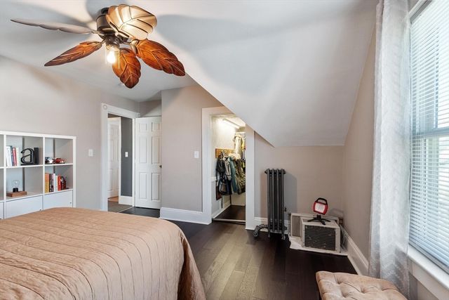 104 Woodward Ave, Lowell, MA 01854