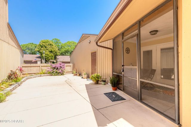 4 Fox Run Trail, Ormond Beach, FL 32174