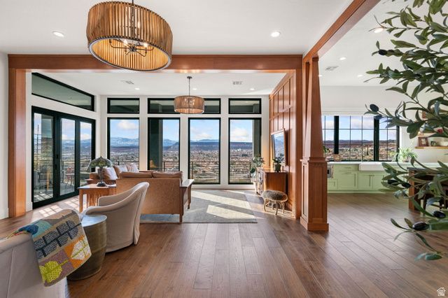 998 S WILLOW BREEZE LN, St. George, UT 84790