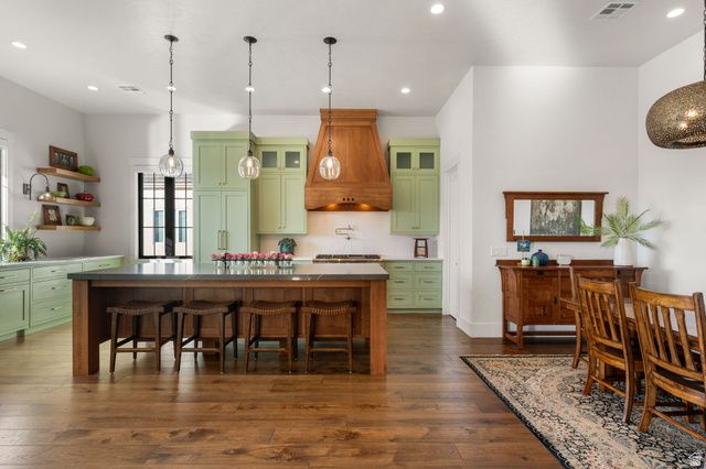 998 S WILLOW BREEZE LN, St. George, UT 84790