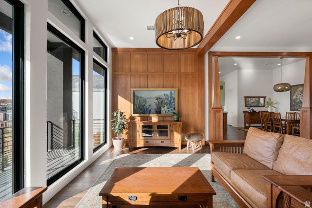 998 S WILLOW BREEZE LN, St. George, UT 84790