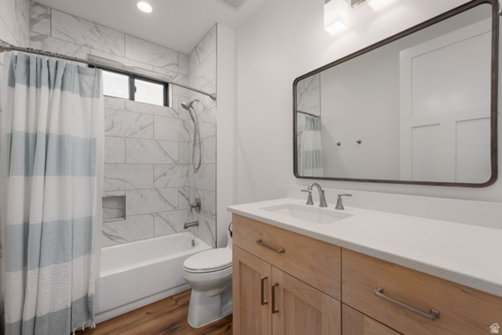 Image 45 of property listing at 998 S WILLOW BREEZE LN, St. George, UT 84790