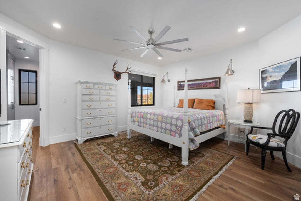 Image 57 of property listing at 998 S WILLOW BREEZE LN, St. George, UT 84790