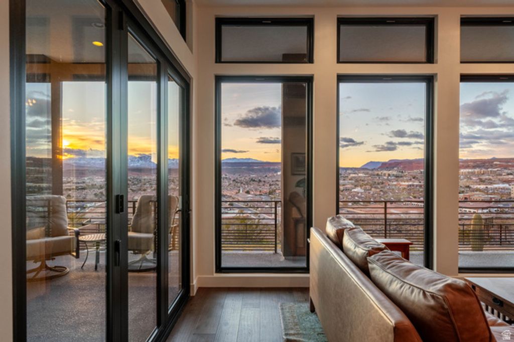 Image 68 of property listing at 998 S WILLOW BREEZE LN, St. George, UT 84790