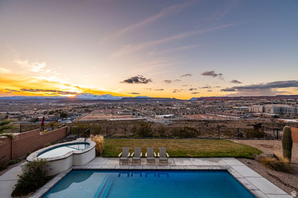 Image 75 of property listing at 998 S WILLOW BREEZE LN, St. George, UT 84790