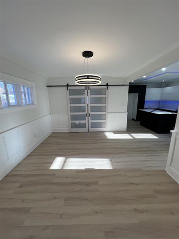 16864 Linwood Street, Detroit, MI 48221